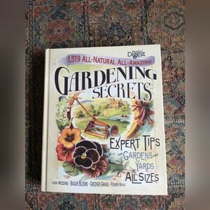 Gardening Secrets Book - Readers Digest